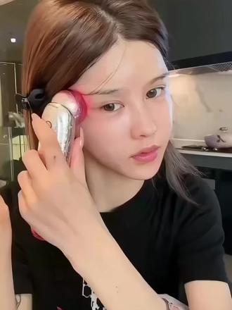 用了它皮肤就像剥了壳的鸡蛋一样嫩!功效主要就是滋养皮肤补水保湿去黄提亮 紧致k老!#神秘博士胶原多肽面膜#滋养皮肤 #好皮肤都是坚持保养出来的#胶原面膜