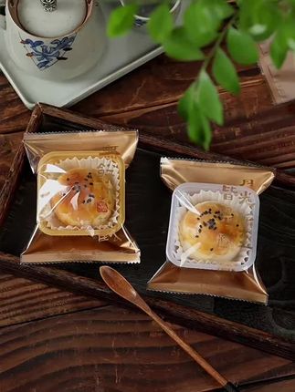 加厚月饼包装袋蛋黄酥包装袋子机封袋中秋新款带底托50克80克100g#上热门🔥 #源头工厂 #今日推荐 #爆款热卖中