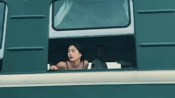 暂停加班 连夜赶往成都,2026成都千灯会大型非遗表演12.24日开启,圣诞跨年带ta一起来打卡 ,地铁4号线直达#冬日玩乐指南 #亲子游玩好去处 #跨年 #成都千灯会跨年倒计时 #人山人海太热闹了