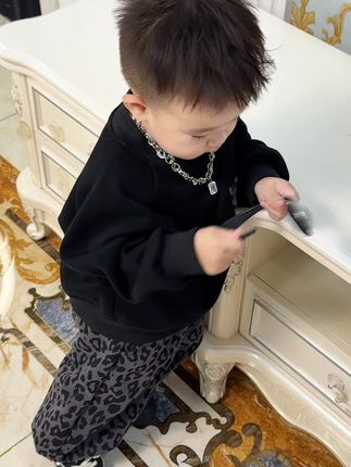 男孩子穿上豹纹真的太酷啦!#儿童穿搭分享 #骗你生儿子 #潮童穿搭 #萌娃穿搭 #初秋搭配