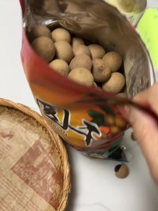 我居然薅到了 大颗粒#桂圆干 大羊毛!果肉厚实 核小肉厚的#美食 #新货桂圆干 #营养丰富