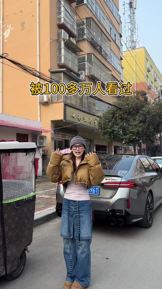 我在淮阳开了一家神奇的店,神奇的是开这么偏僻客户还这么多,神奇的是一年还做了100来万,神奇的是一款衣服能卖几百件#宝藏店铺 #五月小众买手店