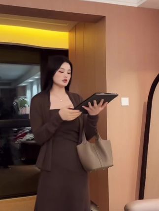 #强烈推荐 #今天穿什么 #抖音推广 #上热搜 #梨形身材穿搭