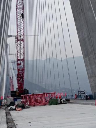 奉建高速大溪河特大桥正式合拢了,