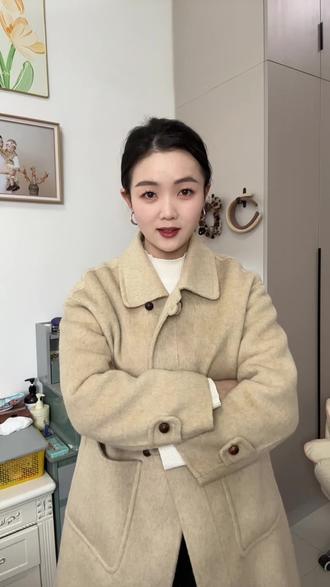 素圈耳环带一次就爱上了,
没带过的姐妹可以尝试一下#素圈耳环推荐 #耳环 #足银饰品