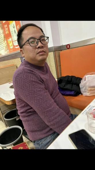 #AI不好意思认错人了