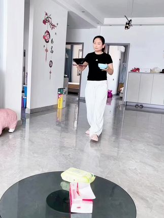又是吃面条的一天,哎不说了得赶紧吃了#生活是一种态度 #纪录美好生活 #简简单单又一餐 #我家傻媳妇 #天天面条 @@彩彩
