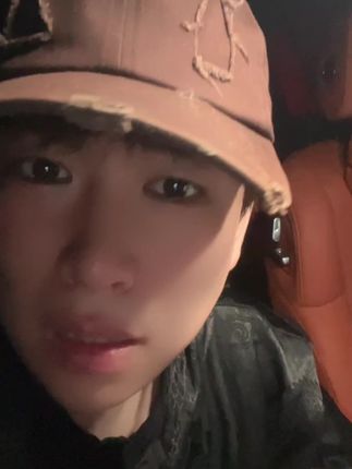 嚼炭子吧,真的不要再嚼榔子了,炭子四个口味都超级香效果一样的,四盒买更划算#口香糖 #泡泡糖