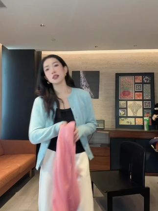 【Rumi精选】”西柚粉”秋冬经典宽松贝壳刺绣显白羊毛开衫7234ks#穿搭 #高级感穿搭 #显瘦穿搭 #每日穿搭 #强烈推荐