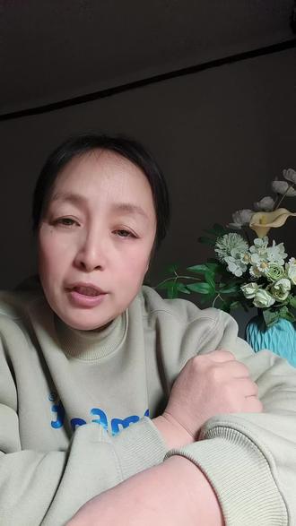 如果你的孩子每天都会问吃什么,别嫌他是个小吃货,他是个安全感十足的孩子。#亲子教育#生活感悟