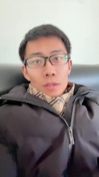 #讨论 #上热搜 #创作者扶持计划 #热点 黄景瑜有幸成为009号太空旅客,300万一张的船票,咱们说走就走!