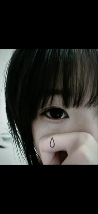 Don't cry꧞ 吉赛尔手指眼泪P图教程~#吉赛尔#眼泪 #醒图焚决的神#人类对醒图的开发不足百分之一#醒门永存 吉赛尔眼泪素材图 吉赛尔手指眼泪怎么p 手指眼泪 珍珠泪 手势拍照 氛围感 自拍