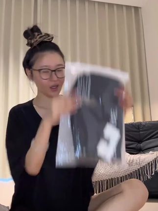 灰色西装短裤女黑色短裤秋季外穿爆款2025新款高腰显瘦女团热裤#显瘦穿搭 #每日穿搭 #高级感穿搭 #穿搭 #穿搭技巧