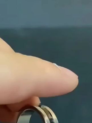 #好物推荐🔥 磁戒 强磁铁戒指 磁力戒指魔戒 魔术戒指 近景舞台魔术道具街头#磁戒