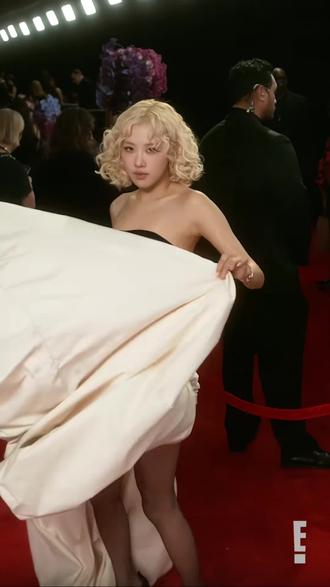 本届格莱美红毯真的太有看头吧😍!
#朴彩英 #rose #ladygaga #格莱美 #RedFaceOfFashion100