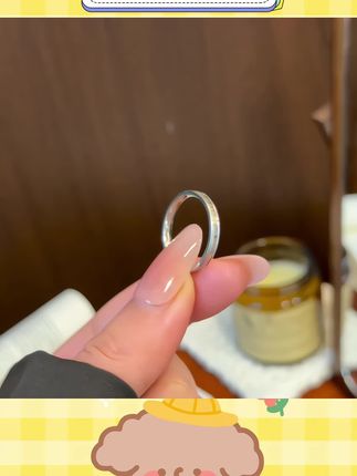 女生都在戴的尾戒!#戒指控 #尾戒 #素圈戒指 #戒指