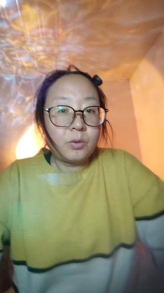 #边界 #距离
任何人都得有边界,
别说你是继父了,
亲父亲也得有距离。