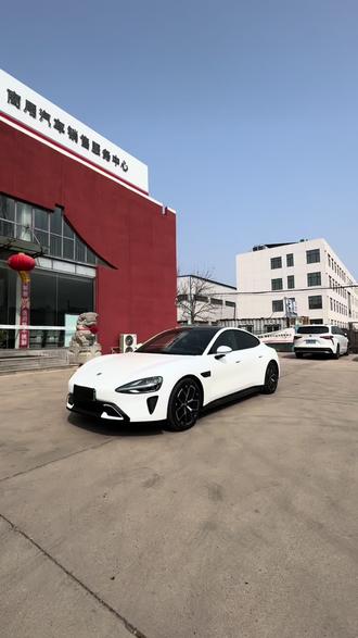 25年小米su7后驱长续航标准版 满电续航700km 一手车1万多公里实表 白外黑内 全车隐形车衣 百分之95原漆 单纯左前一个角换件 气囊全部原车 伤小价不高 分期0首付!喜欢的联系!#小米 #小米su7 #汽车文化 #我的爱车