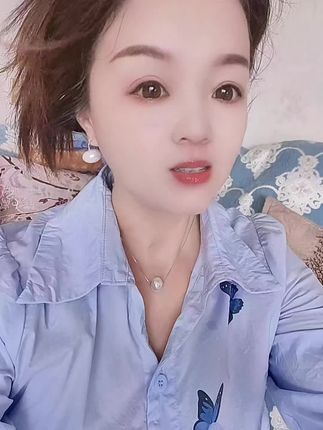 有些事情,心里清楚就好,回头看看,每个细节都是答案,控制好自己的情绪,不仅是尊重别人,也是保护自己,不期望也不盼望,就不会有失望…… 有时候适当的退一步,也是放过了自己……. 终于明白了做人一半装傻一半装哑