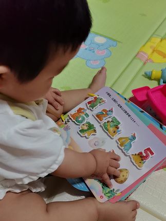 #专注力培养 #早教绘本 #婴儿撕撕书 #爱看书的宝宝 #带娃神器