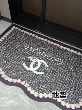 这么大一张防滑地垫才9块9!还是硅藻泥的,吸水性好颜值高,不管铺哪里都特别好看!#地垫#防滑地垫 #吸水地垫