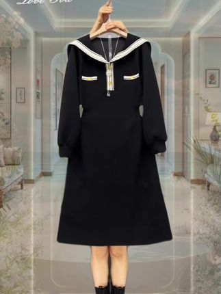 #女装穿搭 #时尚气质穿搭 #大码穿搭 #新款连衣裙 #遮肉显瘦穿搭