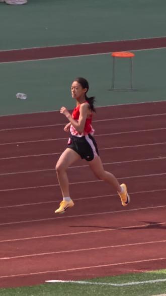 杨海馨 聊城初中400米女王 今年聊城初中最会跑400米的小姑娘 达到了二级运动员的标准 非常帅气,潇洒飒爽。
已经有很多聊城的想要复读的小伙伴来我们这参观过了 都对我们这很满意 有两名小伙伴已经在读了 欢迎各位想要复读的体育生咨询我,前来参观,前来就读,聊城周边都很方便。冠县 茌平 济南、济宁都很近。爱你们!##女子田径 #女子短跑 #体育生复读