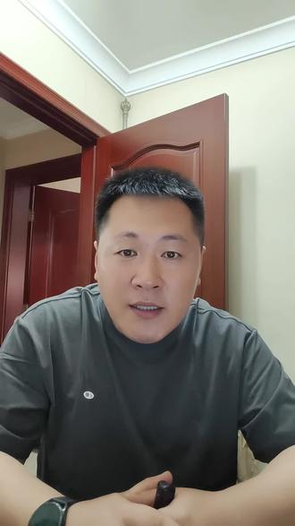雷霆胜马刺拿下天王山之战! 压力山大32分,麦凯恩20+3,卡鲁索22+6,杰威、米切尔确阵!文班亚马仅20+6+3帽!
#雷霆拿下天王山 #马刺 #压力山大 #文班亚马 #nba西决