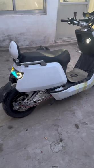 最新到家福利小牛N1S
三大远区的72360
锂电100来天7674
全顺四代3000w
神盾平叉AK满天星轮毂
小螃蟹大辐射弗兰多直推
App可随时过户价格不喜欢来聊 #高价收购一系列原装电摩