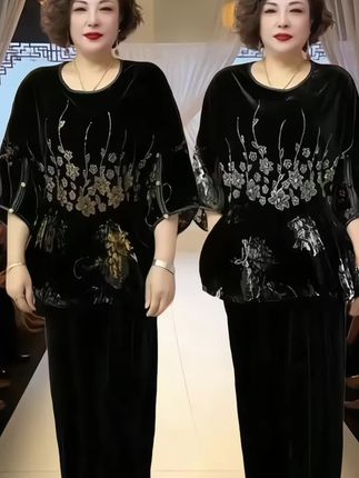 阔太太高端秋冬新款时尚烫钻收腰丝绒小衫中老年妈妈上衣两件套装#秋冬穿搭 #中老年女装 #时尚妈妈装 #气质这一块拿捏死死的 #洋气减龄 @DOU+小助手