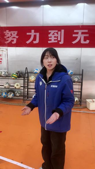 实心球学习错误动作考试直接0分#实心球 #中考体育 #仰卧起坐 #兰州 #中考