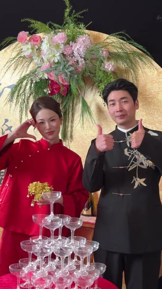 #预制订婚照 预制订婚照的快乐谁懂⁉️订婚当天只需要快乐干饭#订婚#备婚攻略 #郎溪爱度影像