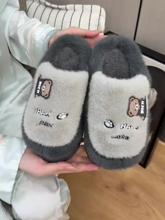 #dou上热门 #居家拖鞋 #保暖舒适 #保暖鞋 #毛毛鞋 @DOU+上热门 @DOU+小助手