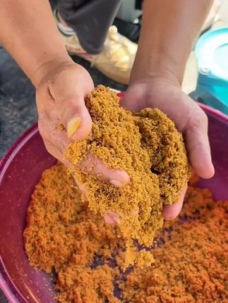 广西神饵肉松饵 云南钓鱼都在找的广西神饵#鱼饵推荐 #钓鱼饵料 #广西神饵 #爆护饵料