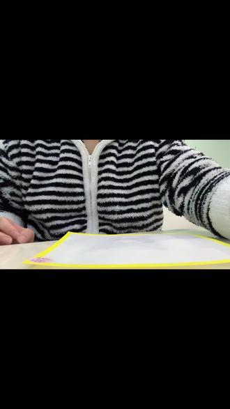 #拼豆 #手工diy #做手工我是认真的 #拼豆教程 #库洛米 恭喜这位女士第一次挑战微微成功吧~大家都做了些什么呢