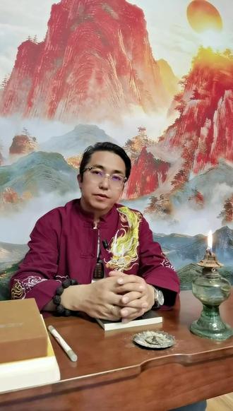 罕见!龙抬头和春分同一天,你知道意味着什么吗?
罕见双节合璧!二月二龙抬头恰逢春分日,抬头接鸿运,低头惜春光,愿大家一年都有好兆头!你今天剃龙头了吗?评论区聊聊~
#龙抬头 #春分 #双节合璧#传统民俗 #老祖宗的智慧