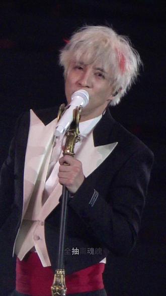 “让我们轮番变成妖魔 自食恶果”好喜欢《我的雅典娜》的改词啊,好贴合万兽之王的主题 260320#薛之谦 #薛之谦万兽之王 #薛之谦我的雅典娜