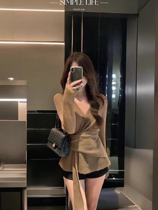 法式复古风V领绑带毛衣外套女设计感小众气质针织衫上衣秋季新款