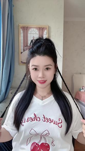适合夏天的元气半扎发,高颅顶显脸小!简单又好看! #分享简单扎发方法 #创作者中心 #创作灵感 #超简单的发型教程 #半扎发
