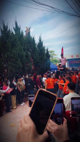 不想进老爷场
就在大宫头、古巷附近、过届处看集合吧#潮汕游神 #盐灶拖神