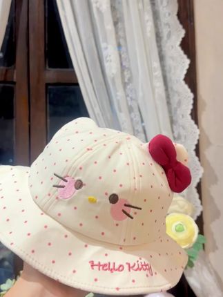 太可爱了,家里有小公主的不能错过的一款渔夫帽。 #儿童帽子 #宝宝帽子 #宝宝渔夫帽 #婴儿渔夫帽 #女宝宝穿搭