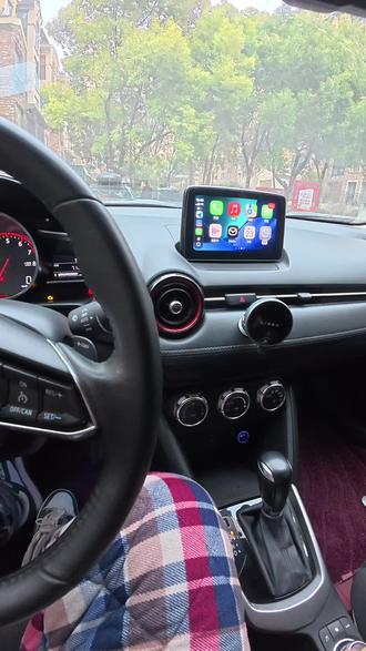 #carplay 是挺方便,但我只会长途使用,市区还是#小米汽车 手机支架好用