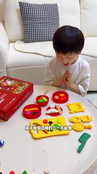 国潮彩泥中式点心DIY,六一让孩子爱上动手的乐趣#迷你食物#面粉彩泥#手工diy#六一儿童节
