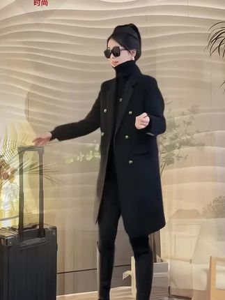 #秋冬新款 #风衣外套#气质穿搭 #时尚穿搭 #洋气减龄 @DOU+上热门