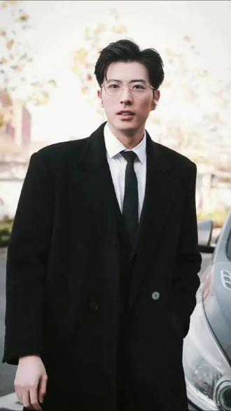 徐开骋有孩子了吗?曾被张天爱公开出轨录音,卷入古力娜扎的恋情