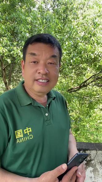 头像、昵称、简介、背景图,黄金四件套搞定,你的账号质感直接拉满!新手做号必看…#账号运营 #新手做号 #自媒体干货 #个人IP打造 #口播视频