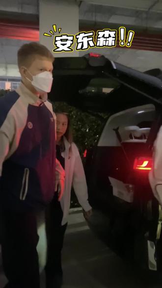 看完#天王杯 后劲好大🥹
加油赚钱明年坐前排.#羽毛球 🏸