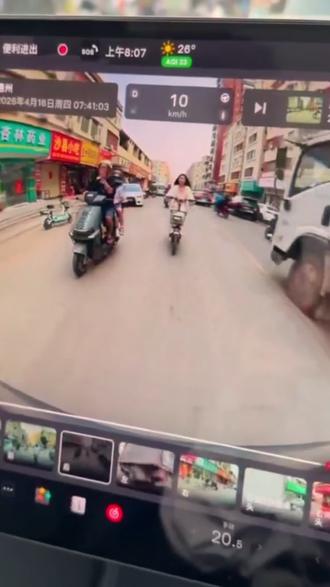 刚提的新车,第一件事不是拍照,而是设置行车记录仪#蔚来 #蔚来ES8 #蔚来用车技巧