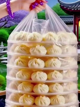 谁懂啊!家人们,被我挖到一款超绝的老盛兴汤包!优选皮薄的面皮,裹着满满鲜香馅料。7袋共56只,够全家人吃好久。蒸煮都方便,早餐、夜宵轻松搞定。咬一口汤汁在嘴里爆开,是记忆里的老味道,快来试试! #百吃不厌 #强烈推荐 #超好吃 #灌汤包 #营养早餐 @抖加🔥上热门🔥dou+🔥热点宝 @DOU+小助手 @DOU+上热门