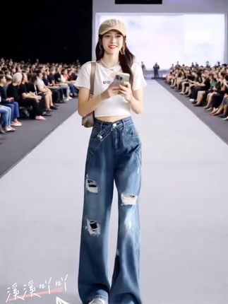 超火破洞牛仔裤2025薄款高腰宽松窄版阔腿拖地裤#破洞牛仔裤#阔腿裤#显高显瘦显腿长#夏日穿搭小心机##毫不费力地打开初秋穿搭@DOU+上热门